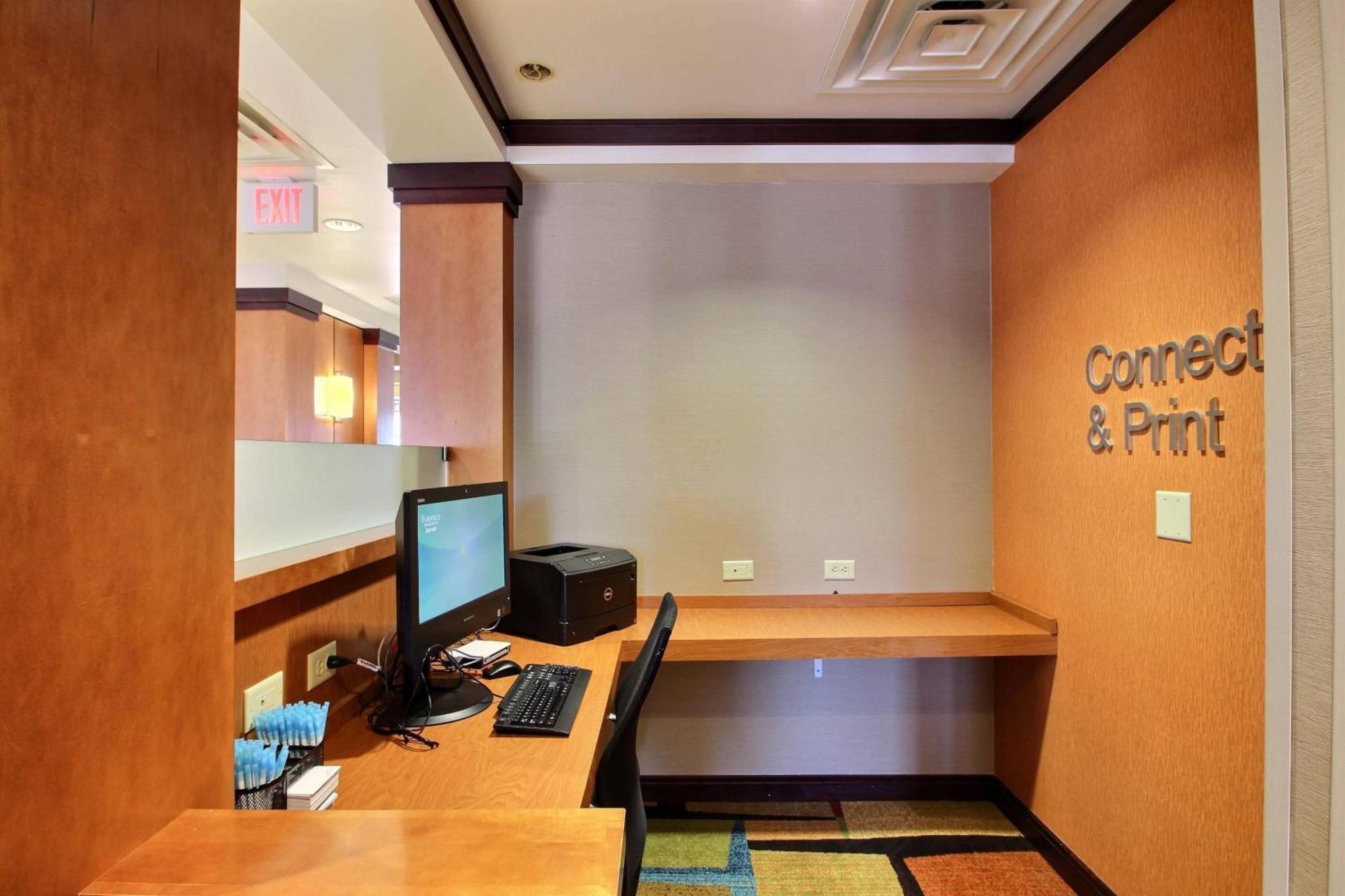 Fairfield Inn & Suites By Marriott Milwaukee Airport Oak Creek Ngoại thất bức ảnh