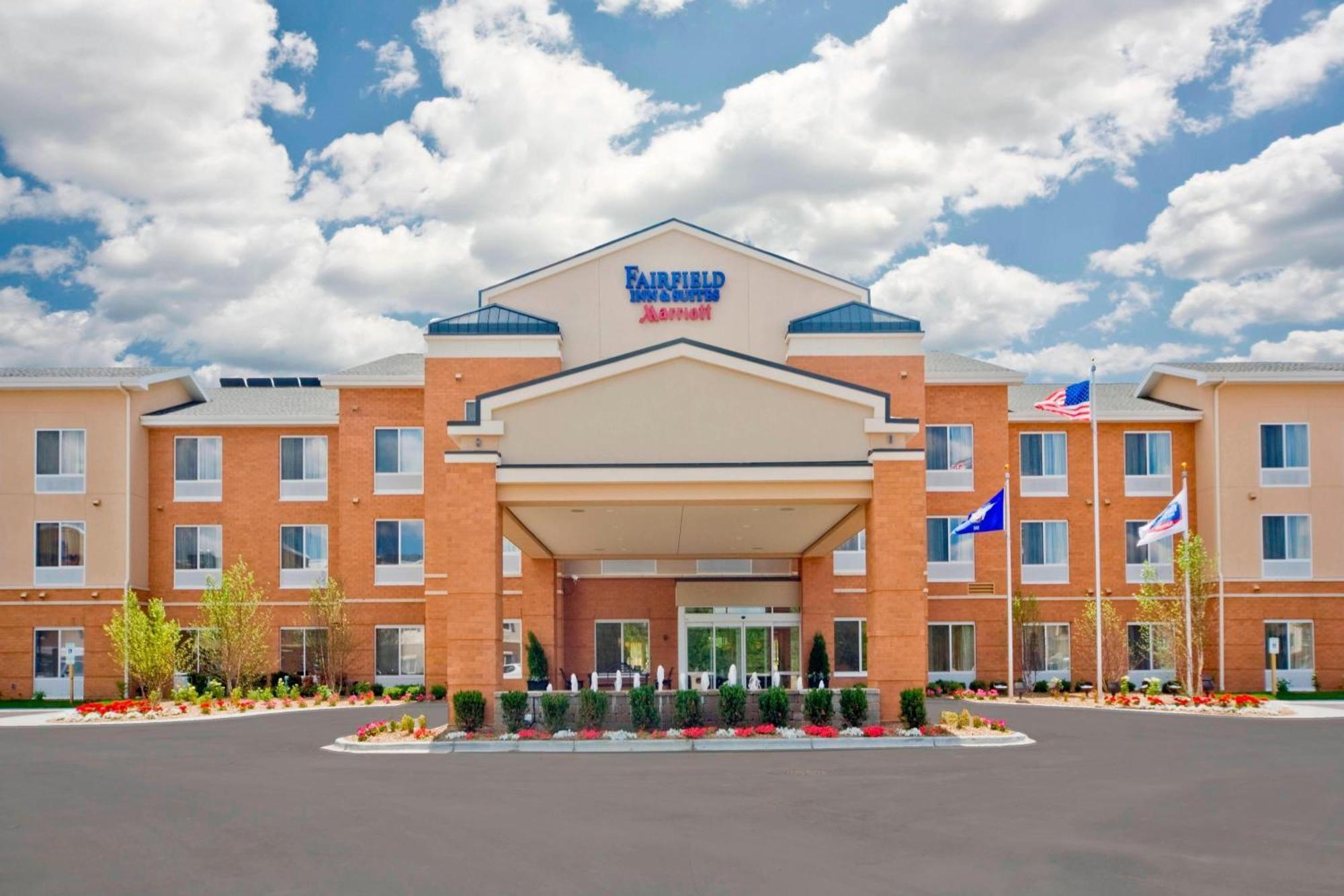 Fairfield Inn & Suites By Marriott Milwaukee Airport Oak Creek Ngoại thất bức ảnh